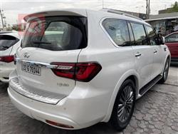 Infiniti QX80